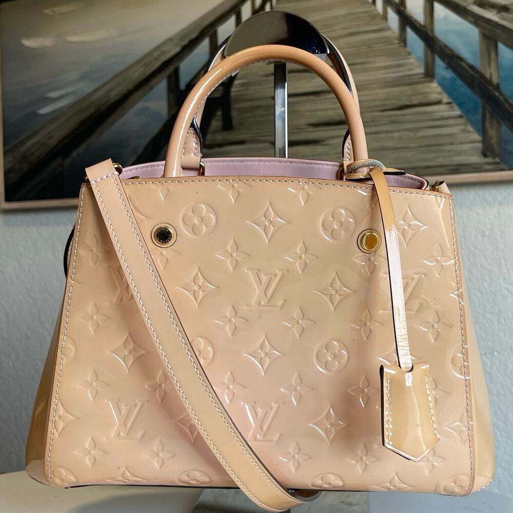 💎✨BEAUTIFUL✨💎Authentic Louis Vuitton Montaigne BB Patent Vernis Monogram